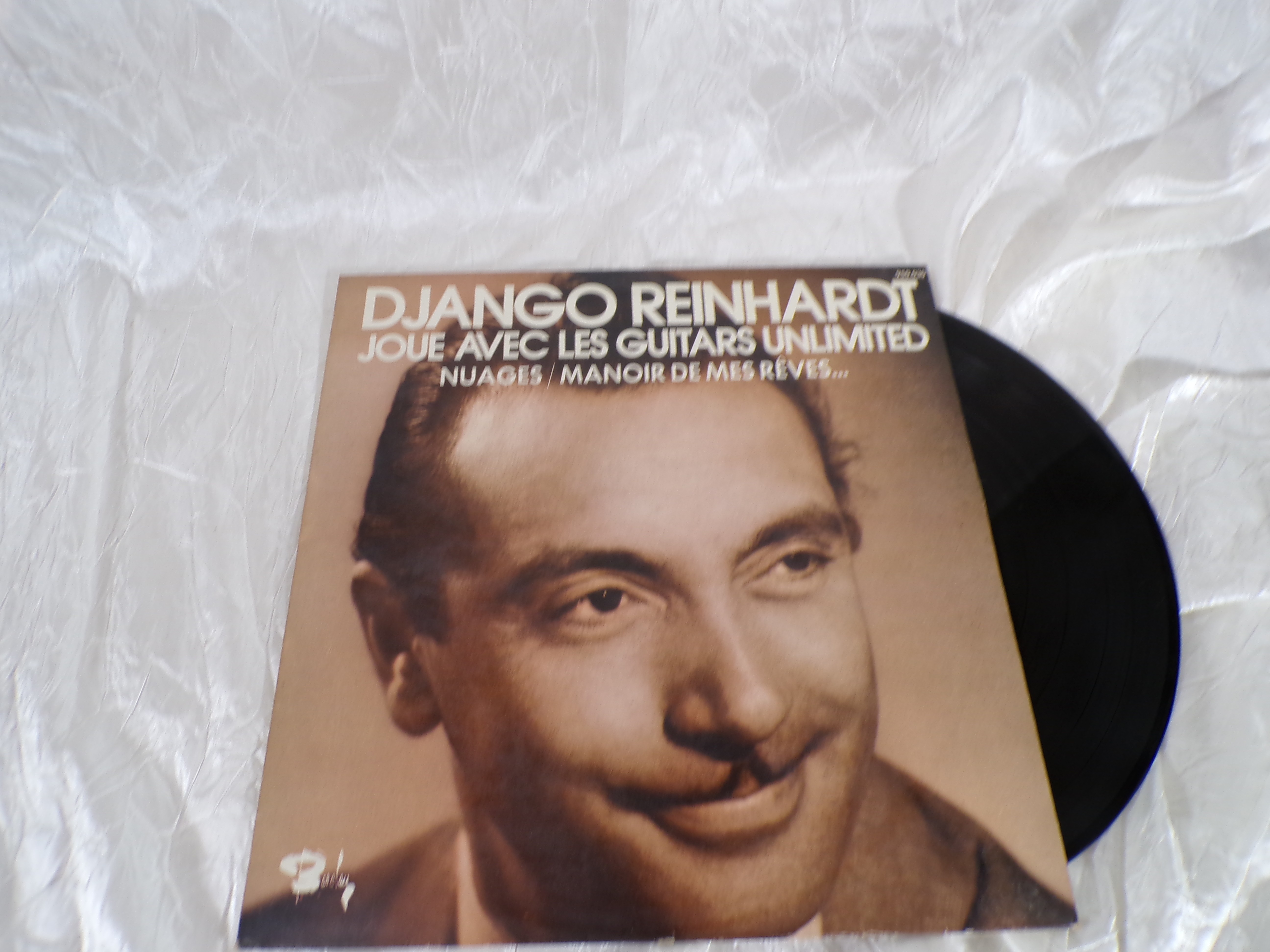 Voir photo 3 de Vinyle Django Reinhardt Vinyle Django Reinhardt Très bon état - Vue 3 -